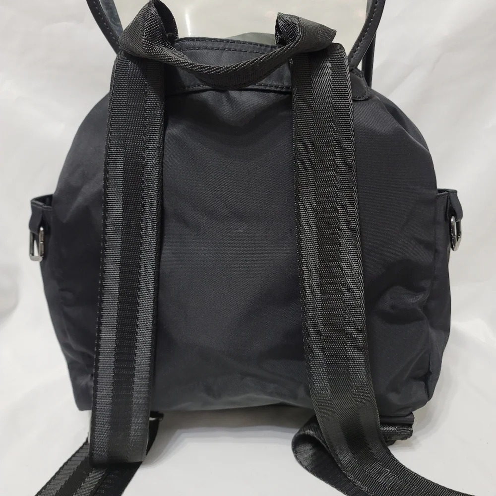 ✨ ZARA Trafaluc Medium Black Vinyl Technical Fabric Backpack - Picture 6 of 9